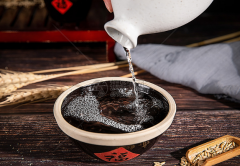 白酒如何鉴别，这几招教你在一分钟之内鉴别白酒