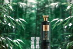 在名优白酒中总酸含量最高的酒是酱香酒，主要跟这些因素有关