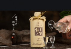 纯粮酒与勾兑酒的区别，记住之后就不用担心买错了