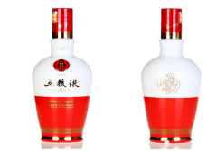 五粮液四大名著收藏酒多少钱，五粮液红福收藏酒怎么样？