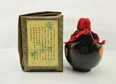 酿酒设备200斤多少钱一套，该如何选择设备？