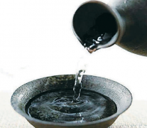 穿越者酱香型白酒介绍 传承与创新的白酒