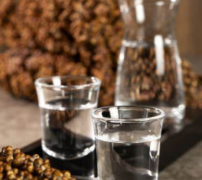 茅台镇方老七内部专用酒价格，这个酒有什么特点