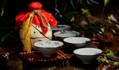 为何酱香型白酒越久越好喝呢陈年酱酒的营养价值