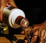 酱香型的酒好喝不上头的酱香型酒的饮用方法