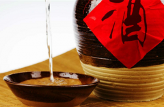 金二十七年窖藏酱香型白酒是什么 这个白酒有哪些特点