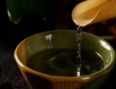 粮食酒和勾兑酒怎样分别，粮食酒和勾兑酒之前的区别介绍