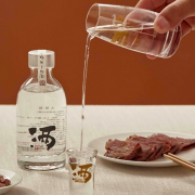 小麦烧白酒好喝吗，有什么优缺点