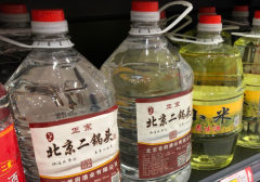 大桶白酒什么牌子好 看看那些价格亲民的好牌子推荐