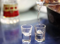 喝酒能够给人带来的好处是什么 对于酒水的好处怎么看