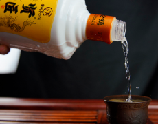 <b>酒精的鉴定试剂和反应的颜色,神奇的酒精检测仪的原理这么简单</b>